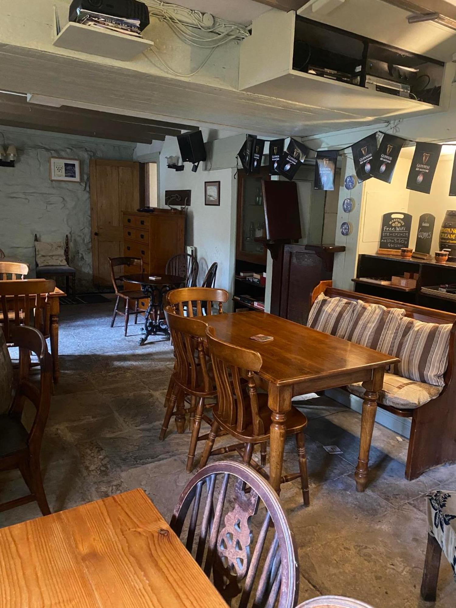 The Bridge Inn Reeth Exterior photo
